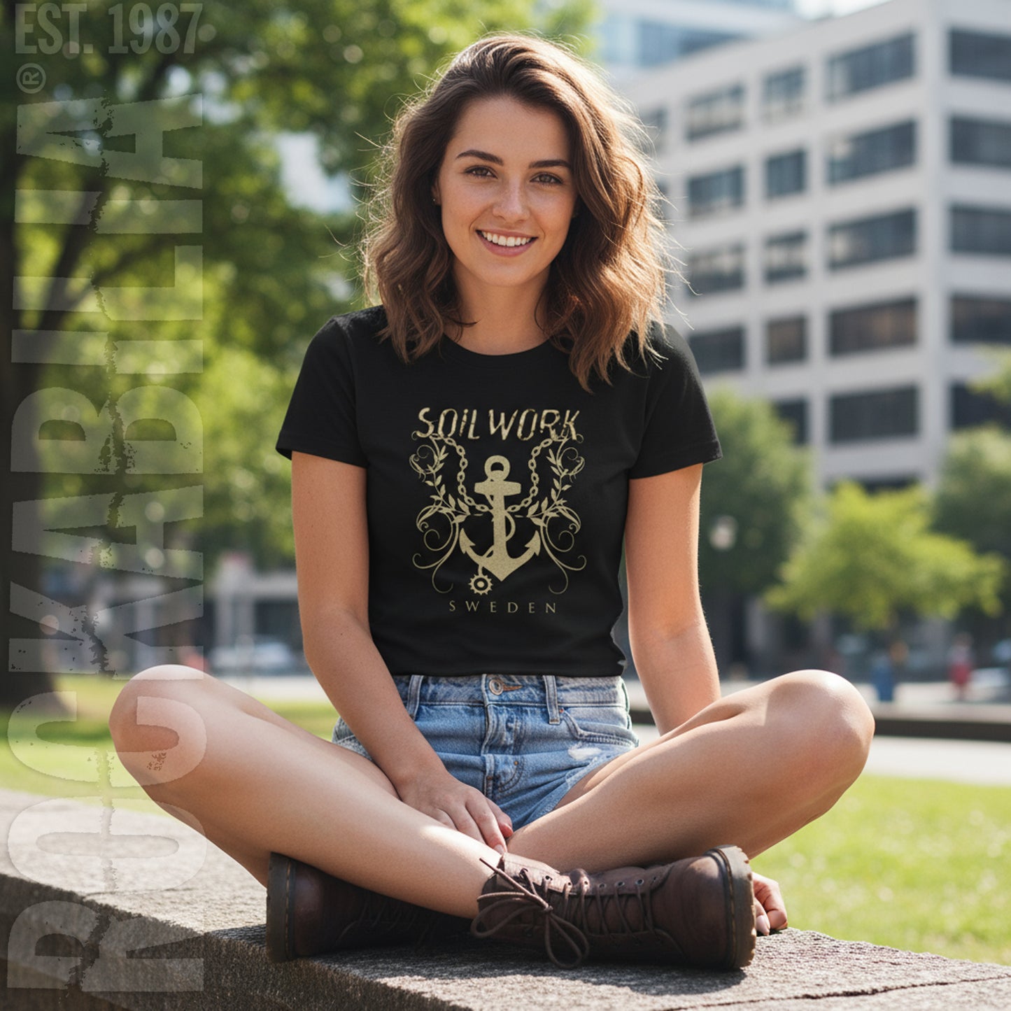 The Living Infinite Anchor Junior Top