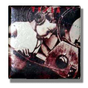 Tesla Headphones Pewter Pin Badge