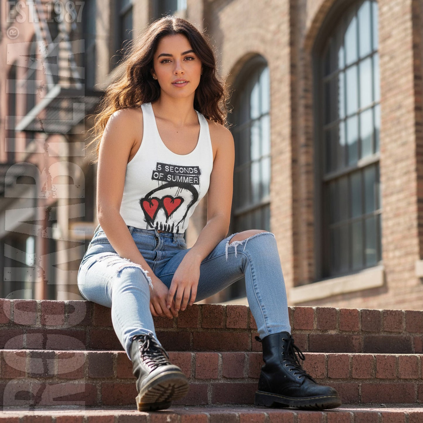 5 Seconds Of Summer Heart Eyes Skull Womens Tank Alt 2