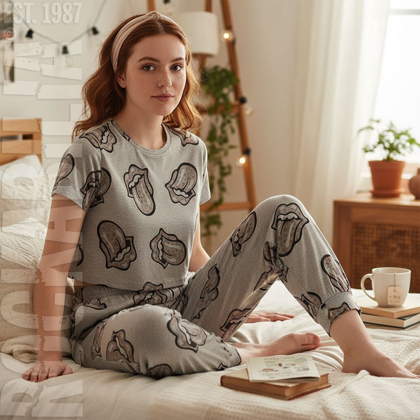 Rolling Stones Heart Tongue Loungewear Alt 2