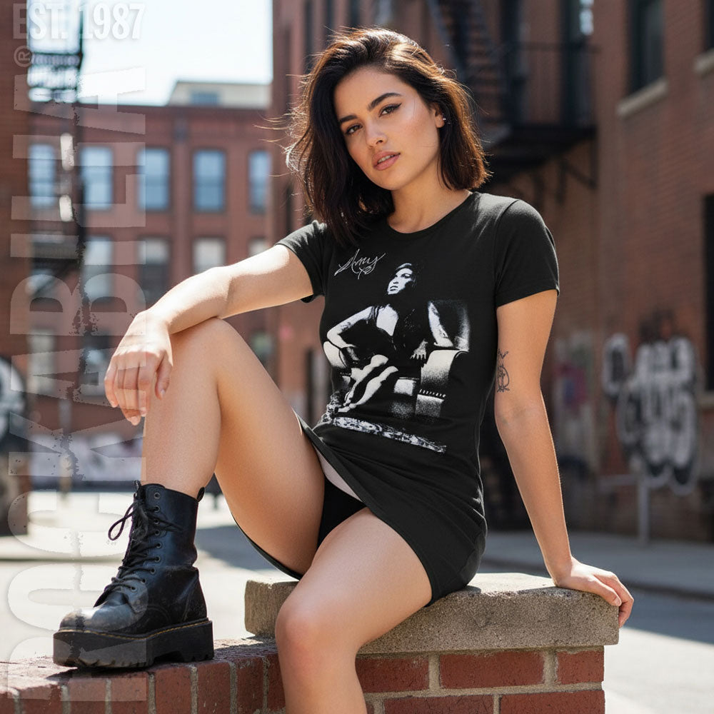Amy Winehouse Chair Work Dress Alt 2
