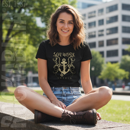 The Living Infinite Anchor Junior Top