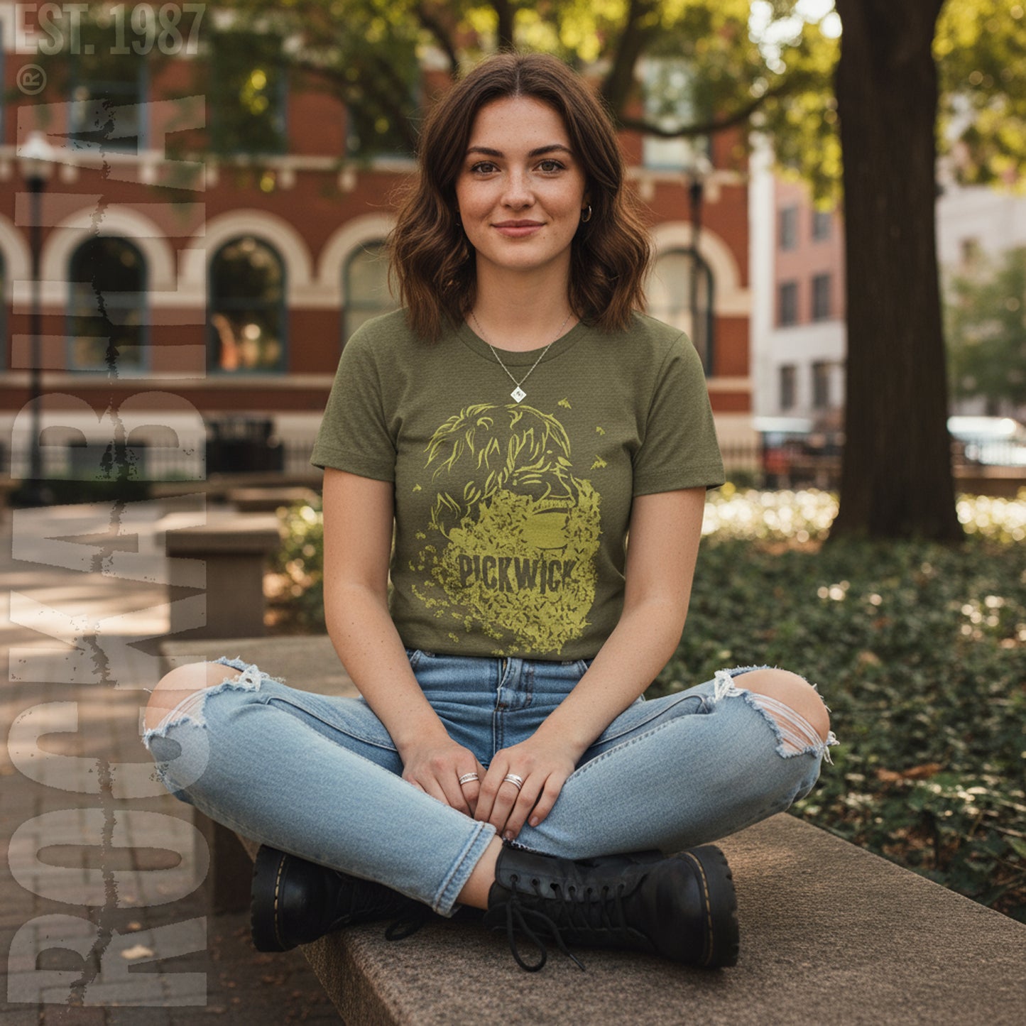 Girl's Tri-blend Bee Beard Junior Top