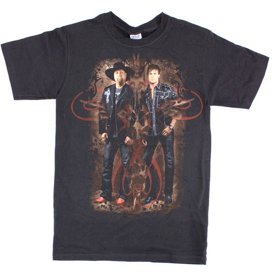Montgomery Gentry Standing Live 2010 Tour Tee (Salt Lake City, UT - Henderson, NV) T-shirt Front