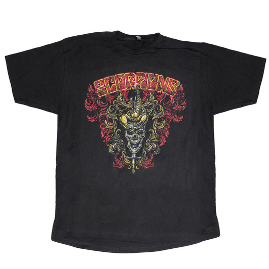 Crazy World Tour 2017 Slim Fit T-shirt