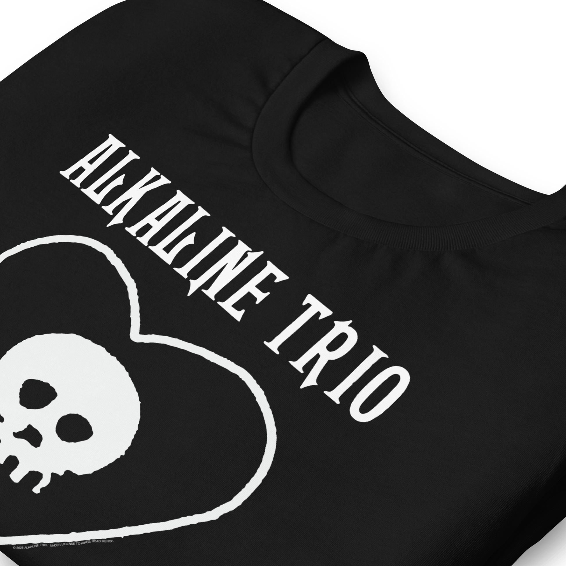 Alkaline Trio Alkaline Trio - Heart Skull T-Shirt
