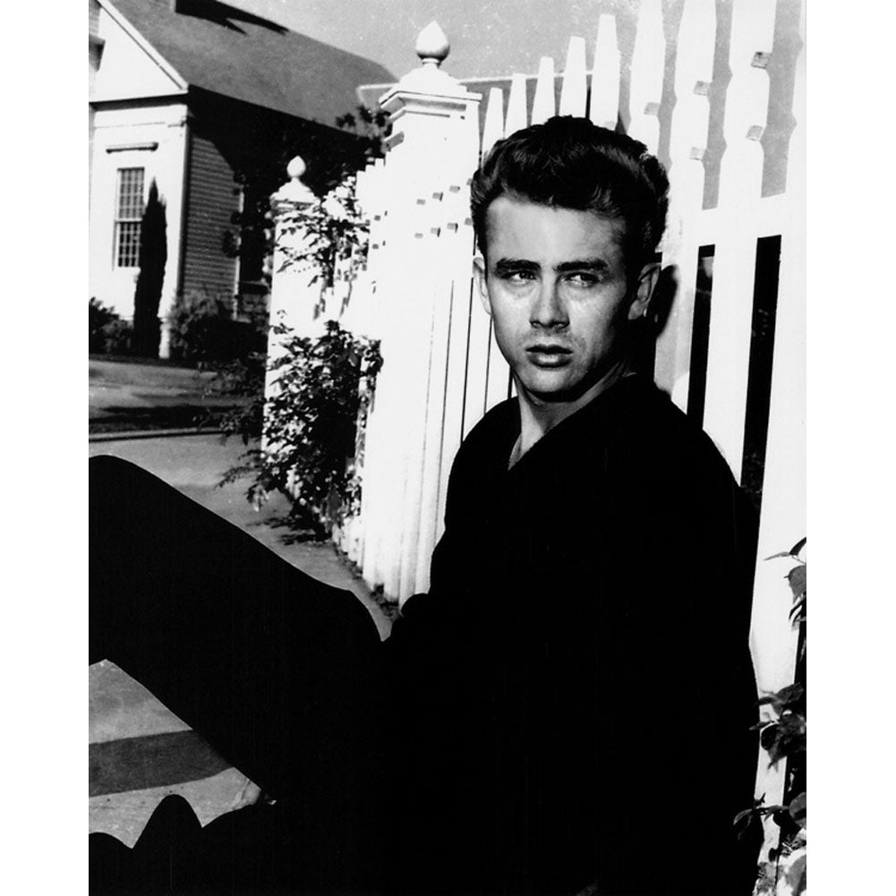James Dean Leaning On Fence Tour, Photos & Tabs
